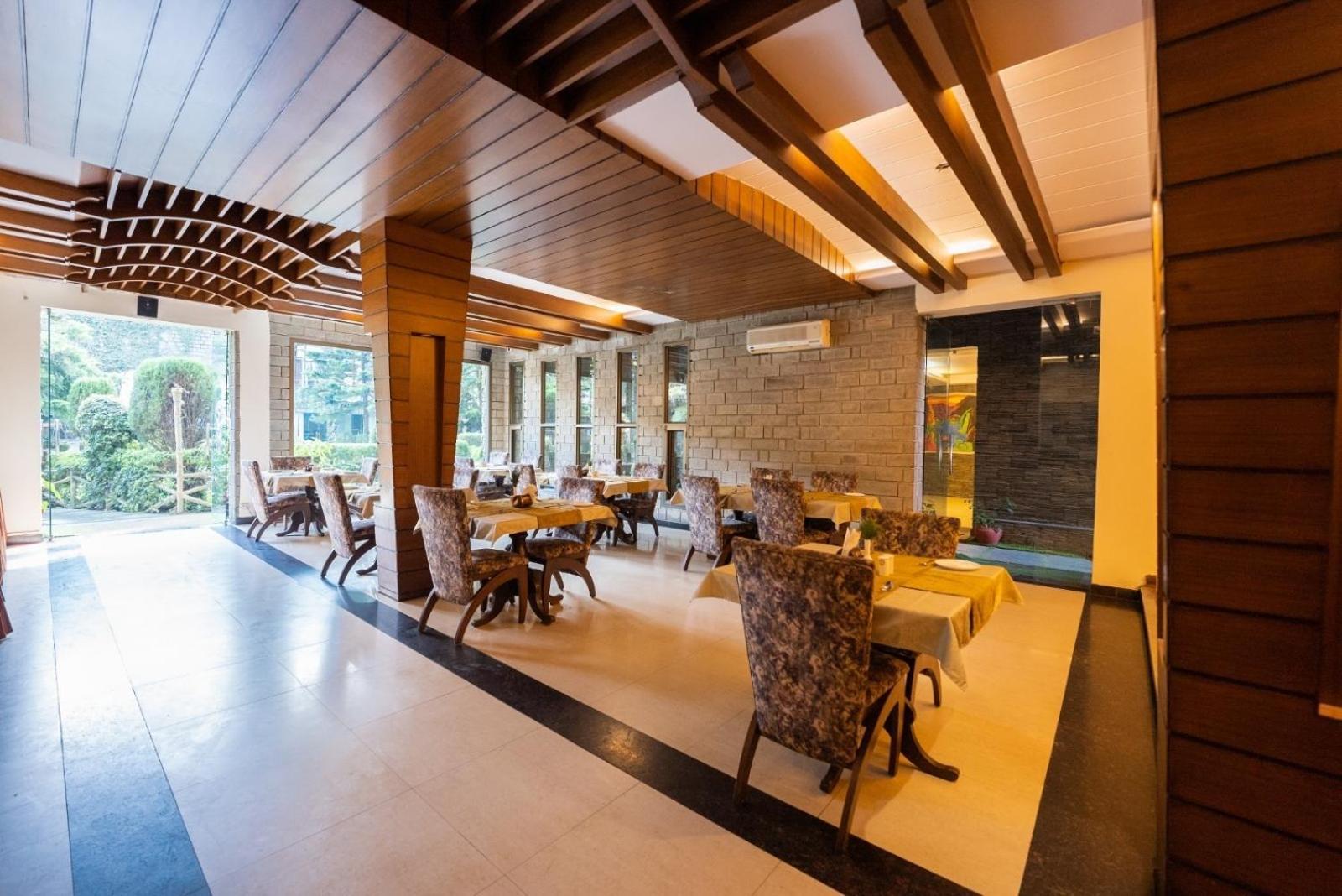 Kasauli Castle Resort Exterior photo