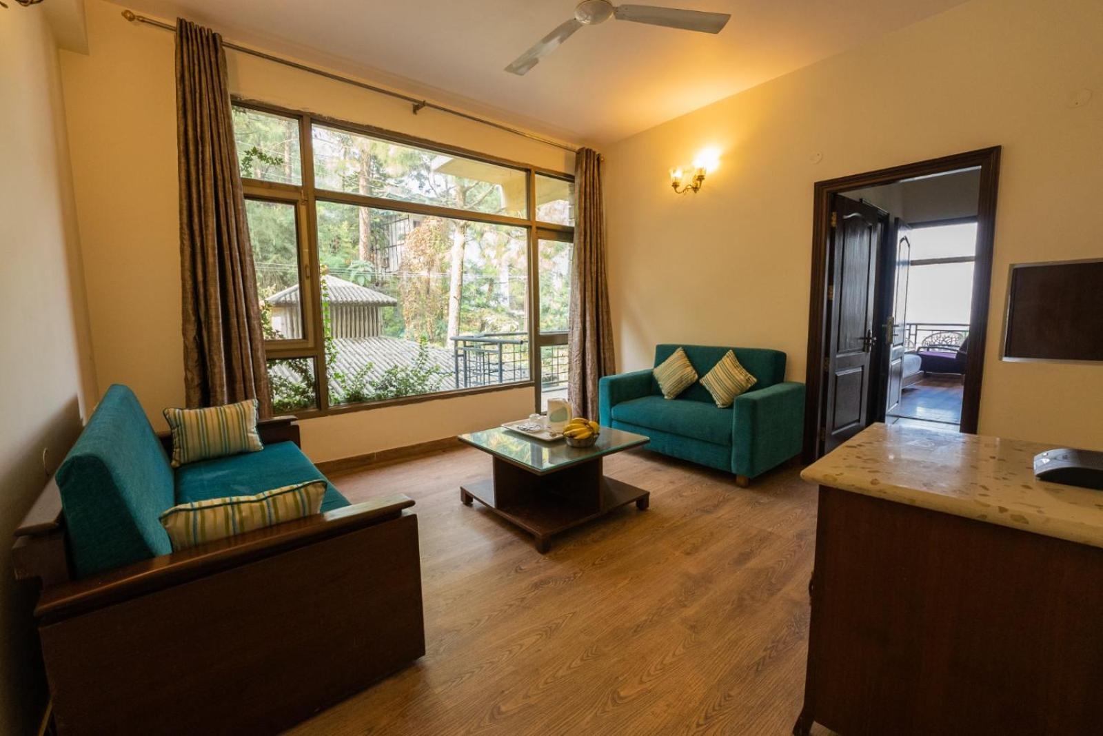 Kasauli Castle Resort Exterior photo